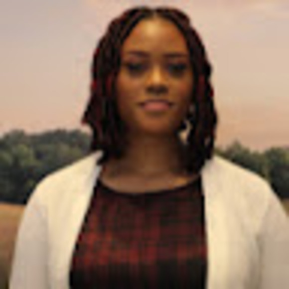 Meet your Posher, Vanessa - Picture 1 of 1